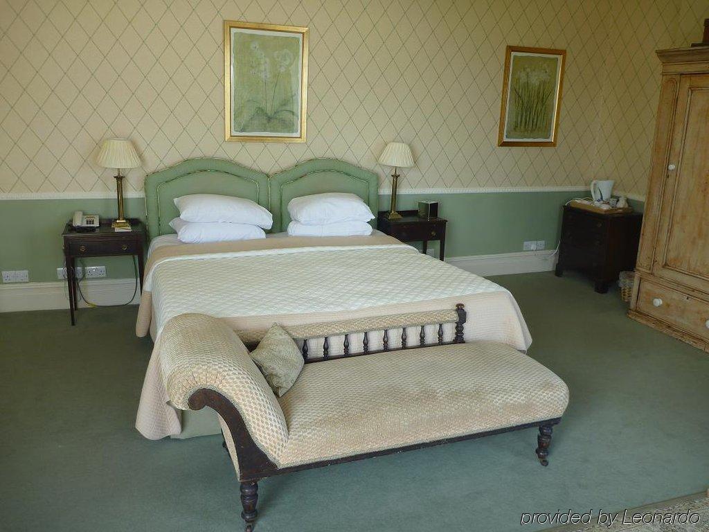 Priory Bay Hotel Seaview Oda fotoğraf